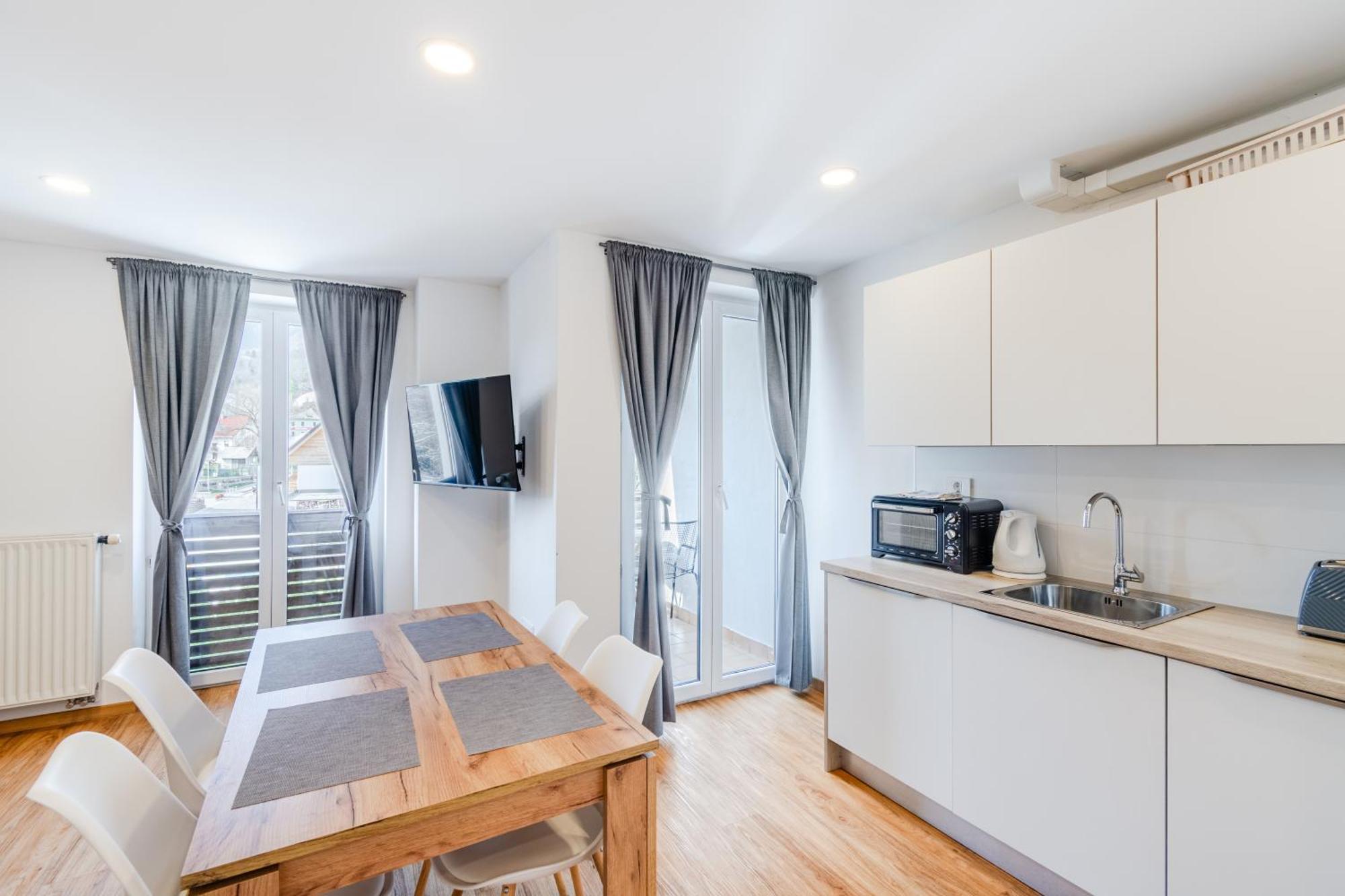 Apartments Skok With Rafting And Free Parking Bovec Quarto foto